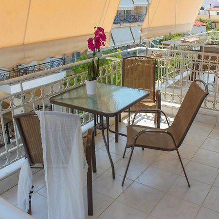 Iason Apartments Лутра Едипсу Екстериор снимка
