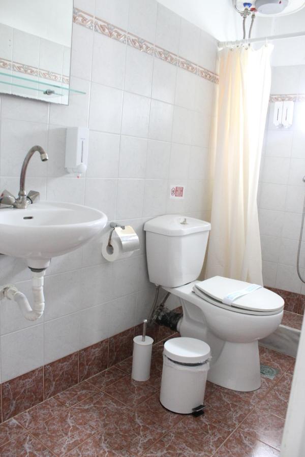 Iason Apartments Лутра Едипсу Екстериор снимка